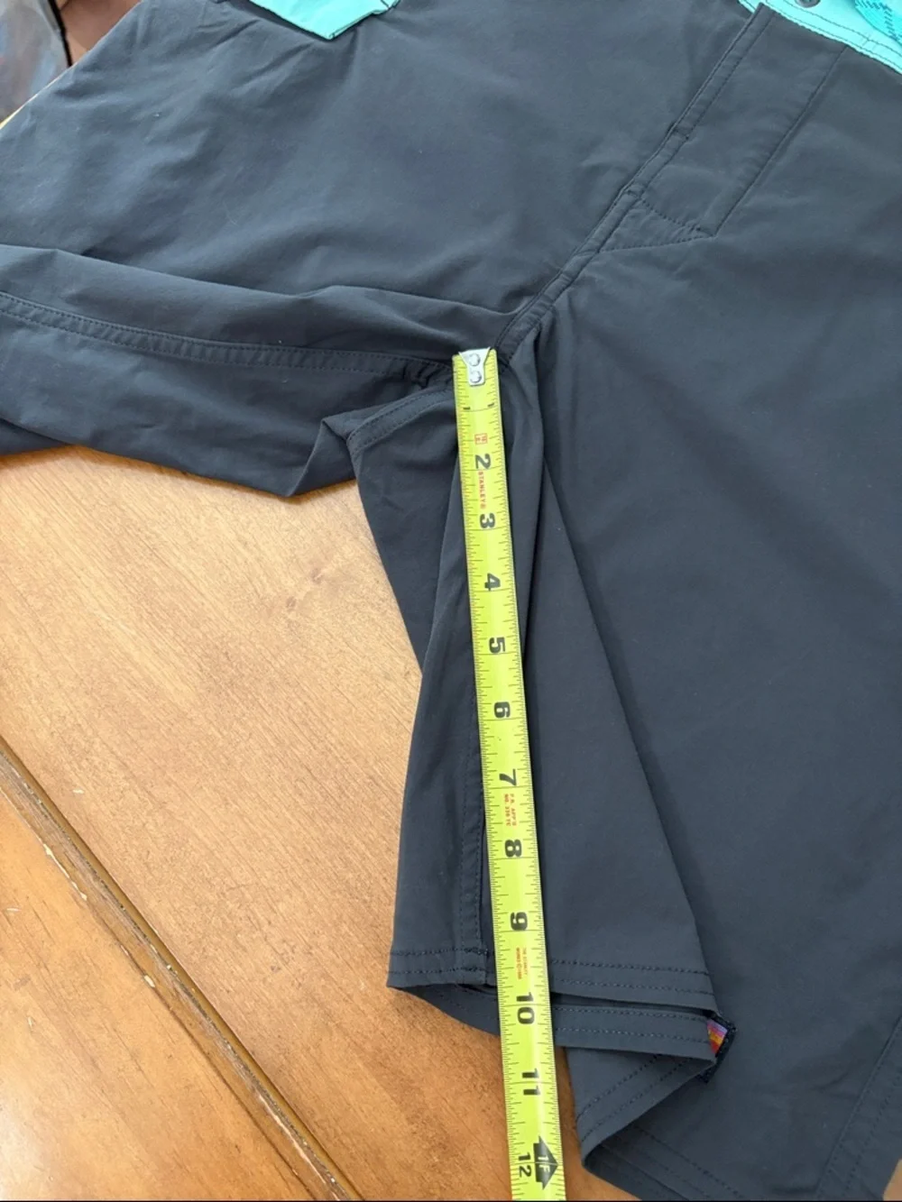 Patagonia Gray Board Shorts with Aqua Waistband Size 30